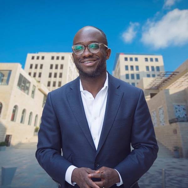 سام جيماه، وزير الجامعات والعلوم والأبحاث والابتكار و اخرون - المملكة المتحدة