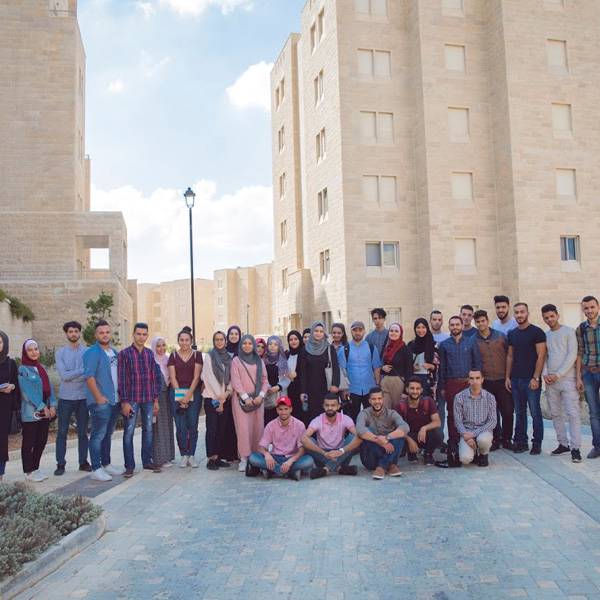 طلاب معماريين من جامعة القدس