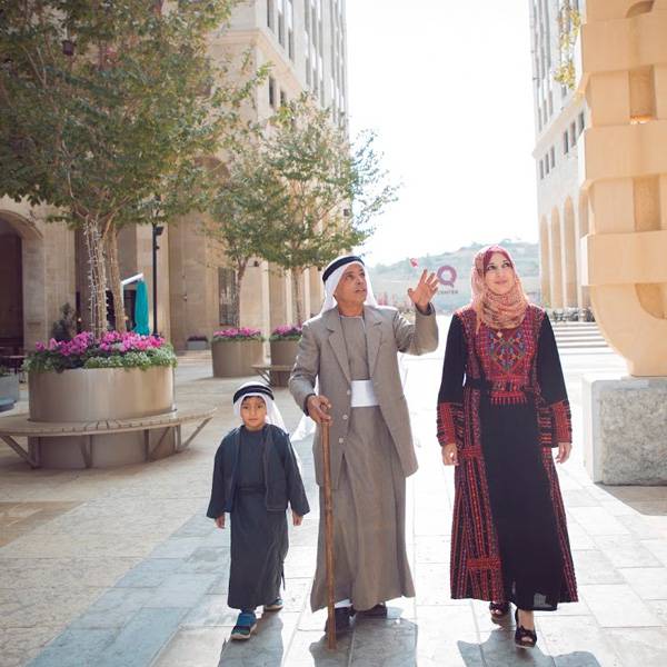 أيوب أبو سرور، من المؤثرين على التسويق - فلسطين