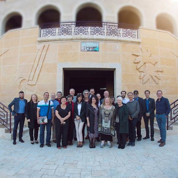 وفد من توحيد الكنيسة ومجلس النواب اليهود في نيو ساوث ويلز "أعطوا السلام فرصة" - أستراليا