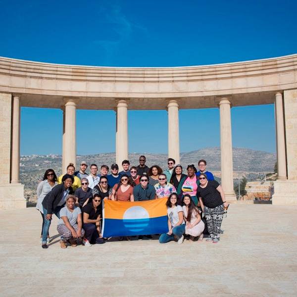 طلاب من جامعة ميلووكي - كندا