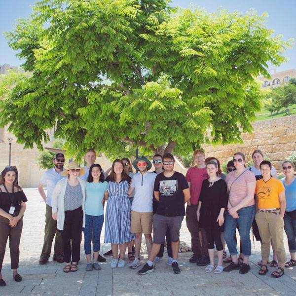 طلاب من مختلف الجامعات الكندية