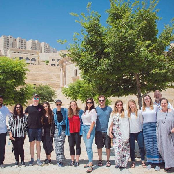 طلاب وأساتذة من جامعة نورث ويسترن - الولايات المتحدة الأمريكية