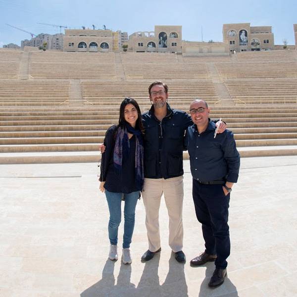 فرقة الفردوس العالمية - إسبانيا