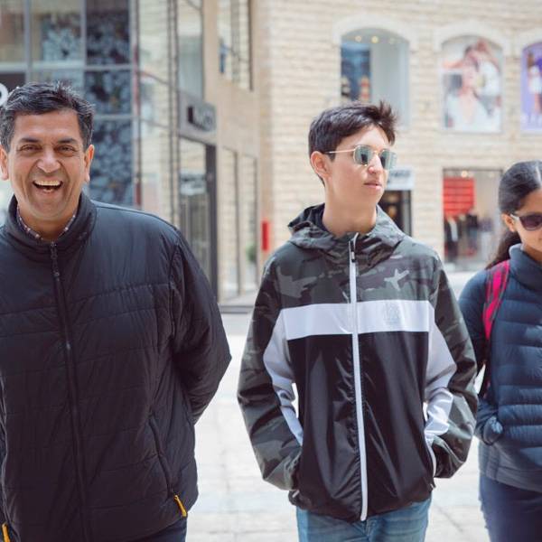 سانجيف سوري ، الرئيس المؤسس، مجموعة زاتسي - المملكة المتحدة 