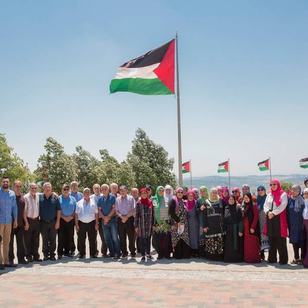 معلمون من المركز الجماهيري