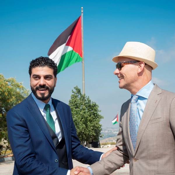 كيس فان بار، ممثل هولندا في فلسطين