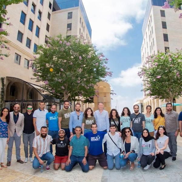 مجموعة من مؤسسة الحق في الحركة 