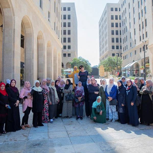 نادي نعمات عراوة النسائي