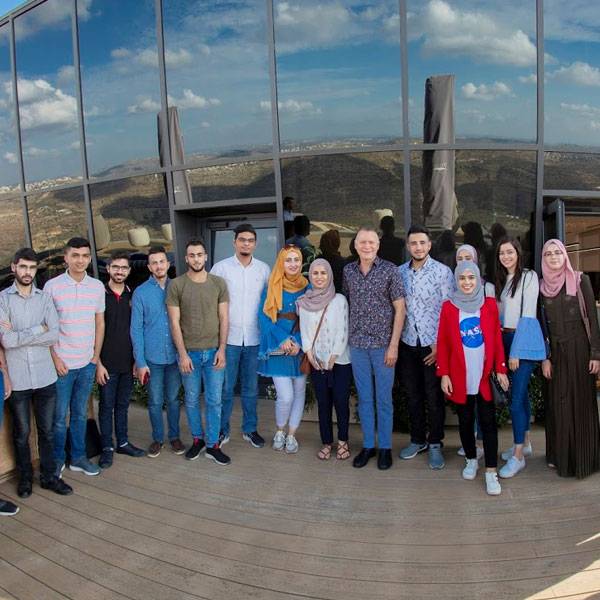 طلاب هندسة الحاسوب من جامعة بيرزيت