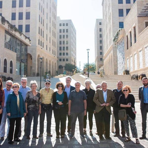 قادة من منظمة الأميركيين للسلام