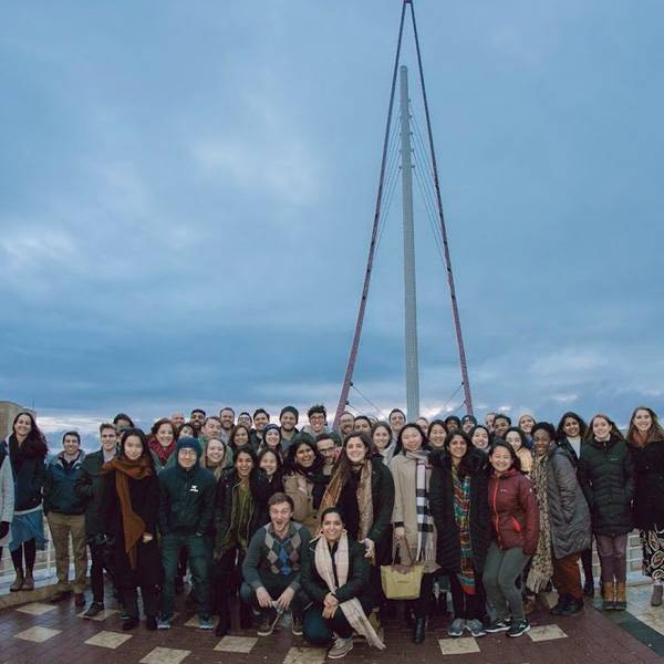 طلاب ماجستير سياسة من جامعة جون هوبكنز - الولايات المتحدة