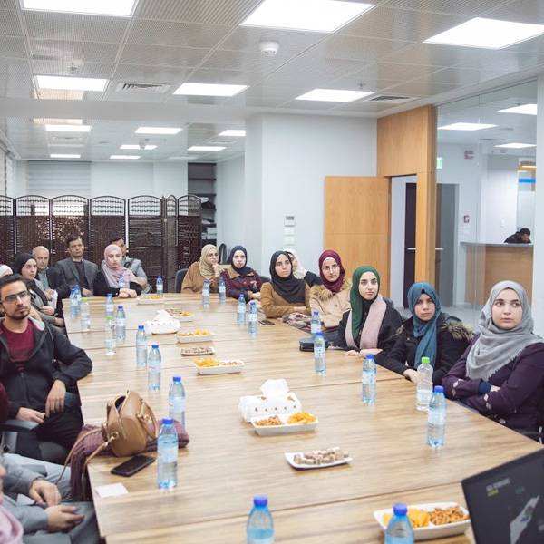 هندسة الحاسوب وعلوم الحاسوب من جامعة بوليتكنيك فلسطين