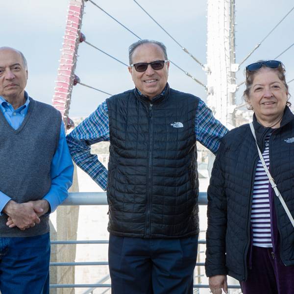 زوار من الولايات المتحدة الأمريكية