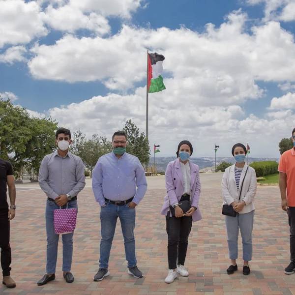 مشروع جرابات الخيري