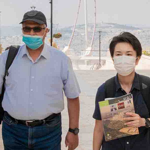 أياكا كودو، صحفي ياباني، صحيفة يوميوري شيمبون، محمد نجيب، صحفي مستقل