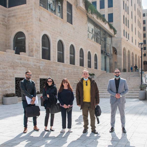 فيدا مشعور،  مالك ورئيس التحرير، صحيفة الصنارة