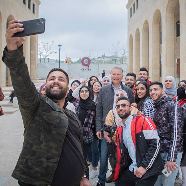 متطوعو عالأرض - رام الله