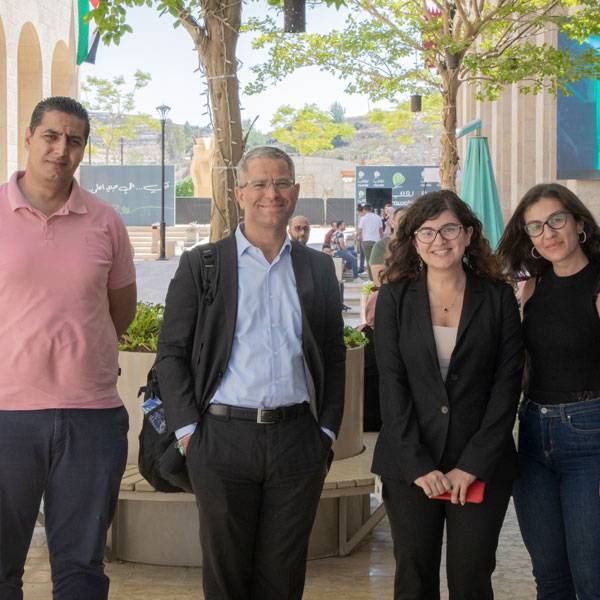 د. دانيال شويك، المدير التنفيذي، جامعة نوتردام، القدس