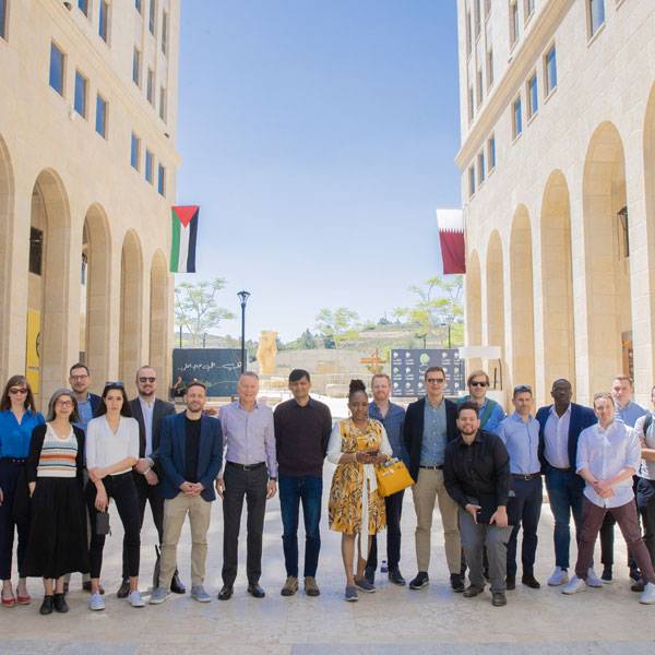 مديرو أعمال تنفيذيون من جامعة بايس لإدارة الأعمال - المملكة المتحدة
