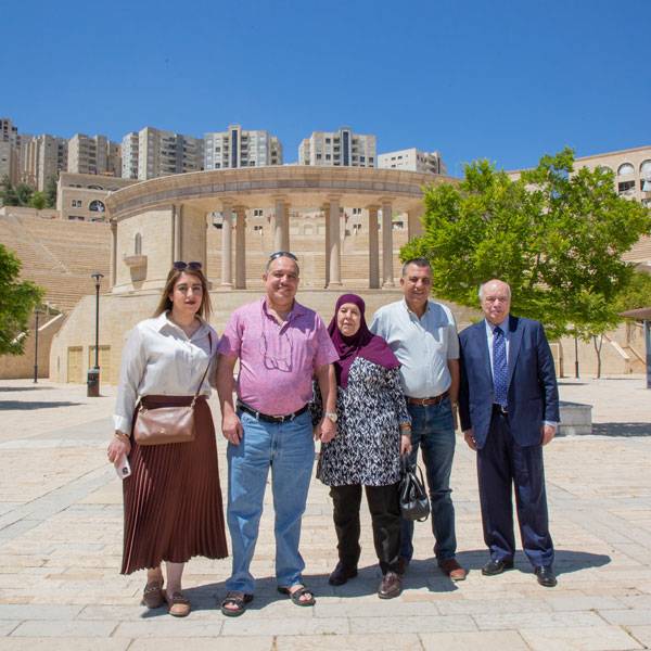 عائلة زيد، كندا
