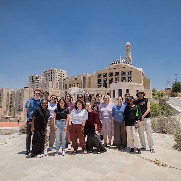 طلاب من جامعة ميزوري- الولايات المتحدة الأمريكية
