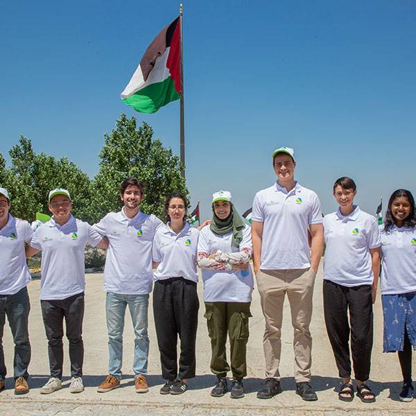 طلاب ومدربون، برنامج البرمجة لفلسطين
