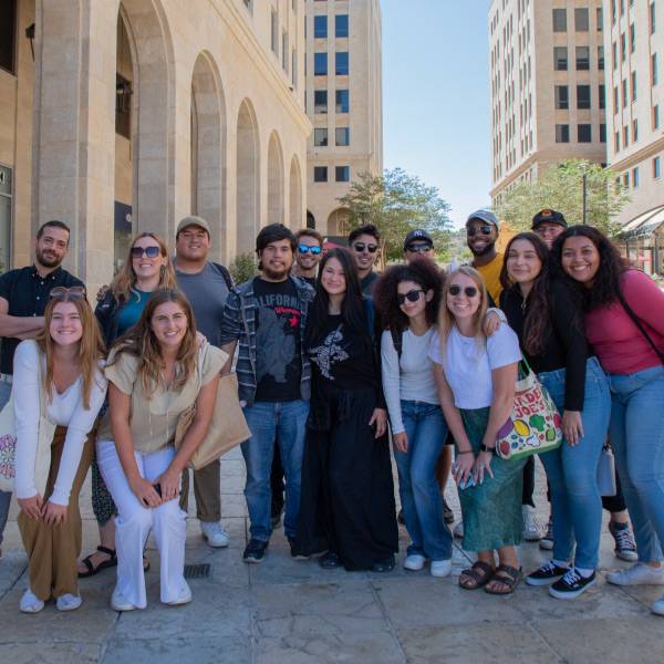 طلاب من كاليفورنيا– الولايات المتحدة الأمريكية
