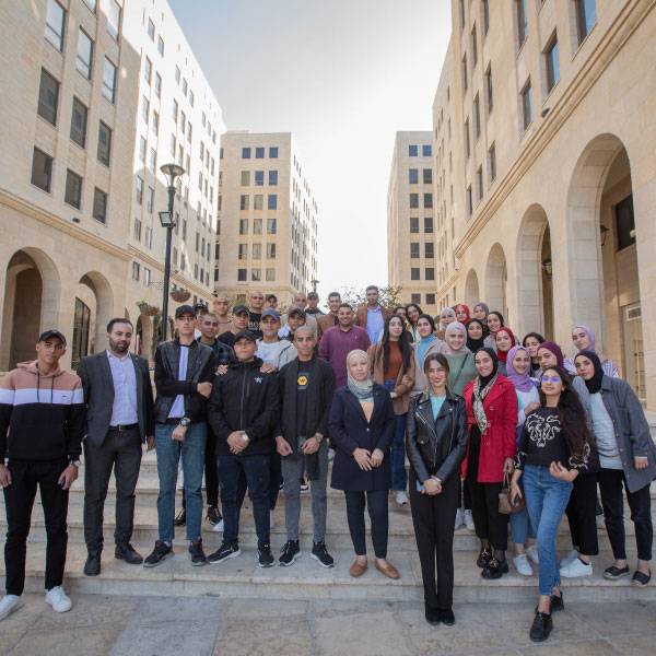 طلاب من جامعة الاستقلال- أريحا
