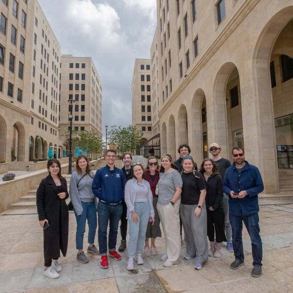 طلاب من جامعة سانت فرانسيس كزافيير- كندا