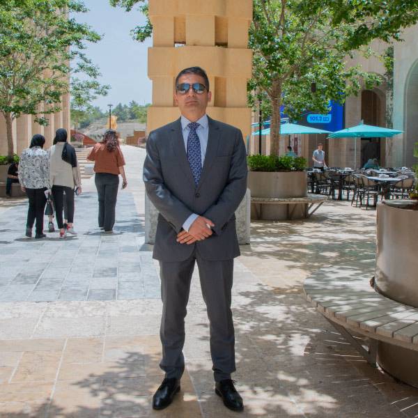 د. ديميتريس أسوس، رئيس الممثلية القبرصية