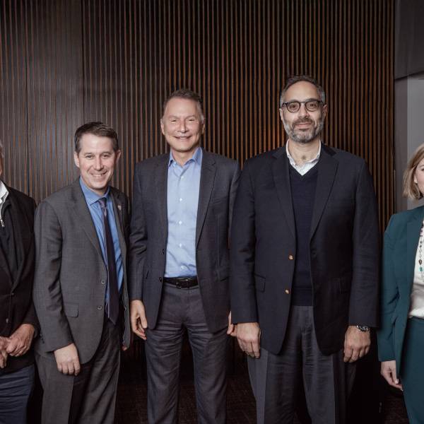 العميد جيريمي وينشتاين، آرثر سيغل، طارق مسعود، شارون ألين، كلية كينيدي بجامعة هارفارد