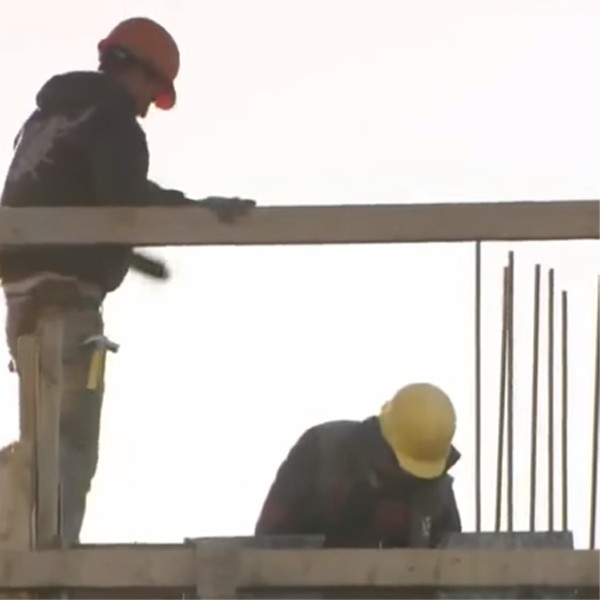 مغامرة بمليار دولار (الجزء الأول)